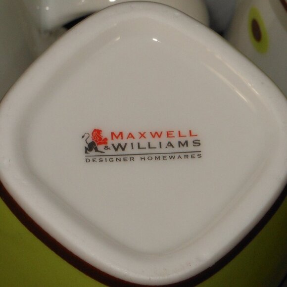 set of 4 colorful coffee mugs. Maxwell & Williams Designer Houseware - Picture 8 of 8
